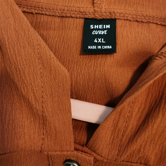 Shein Curve Lightweight Button-down Top - Picture 4 of 6